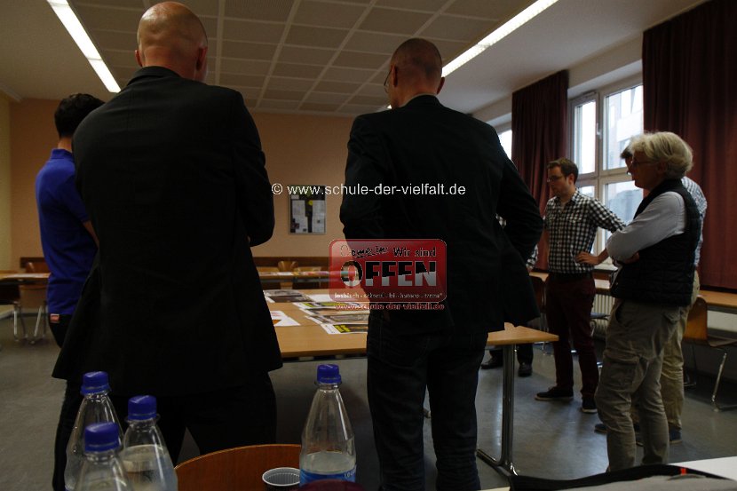 2013-05-08_Jury-Auswahl der Plakate (4)